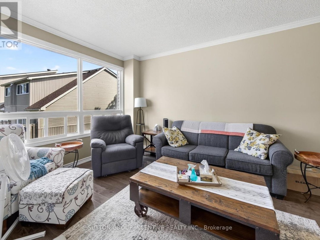 36 - 12 LANKIN BOULEVARD, 
