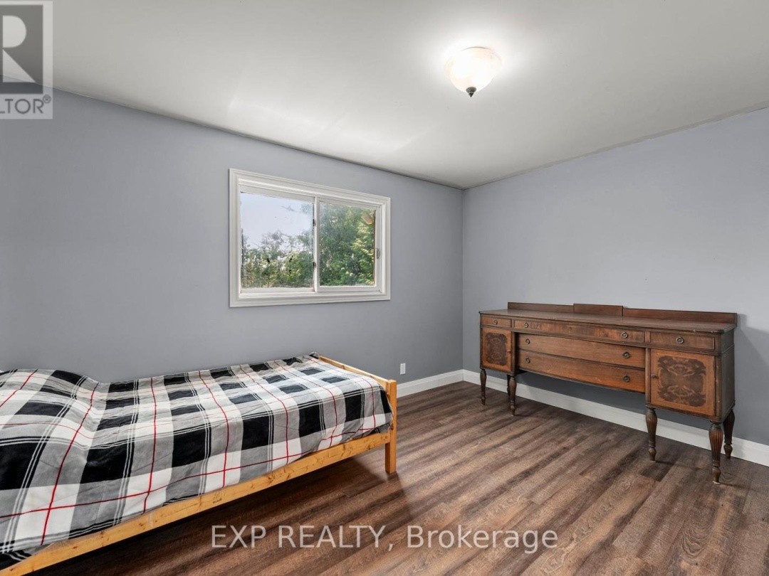 24115 THORAH PARK BOULEVARD, 