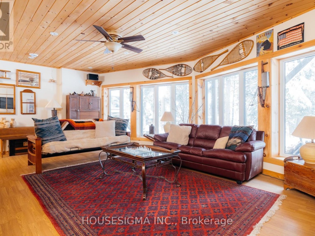 1208 Minnow Drive, Kennisis Lake