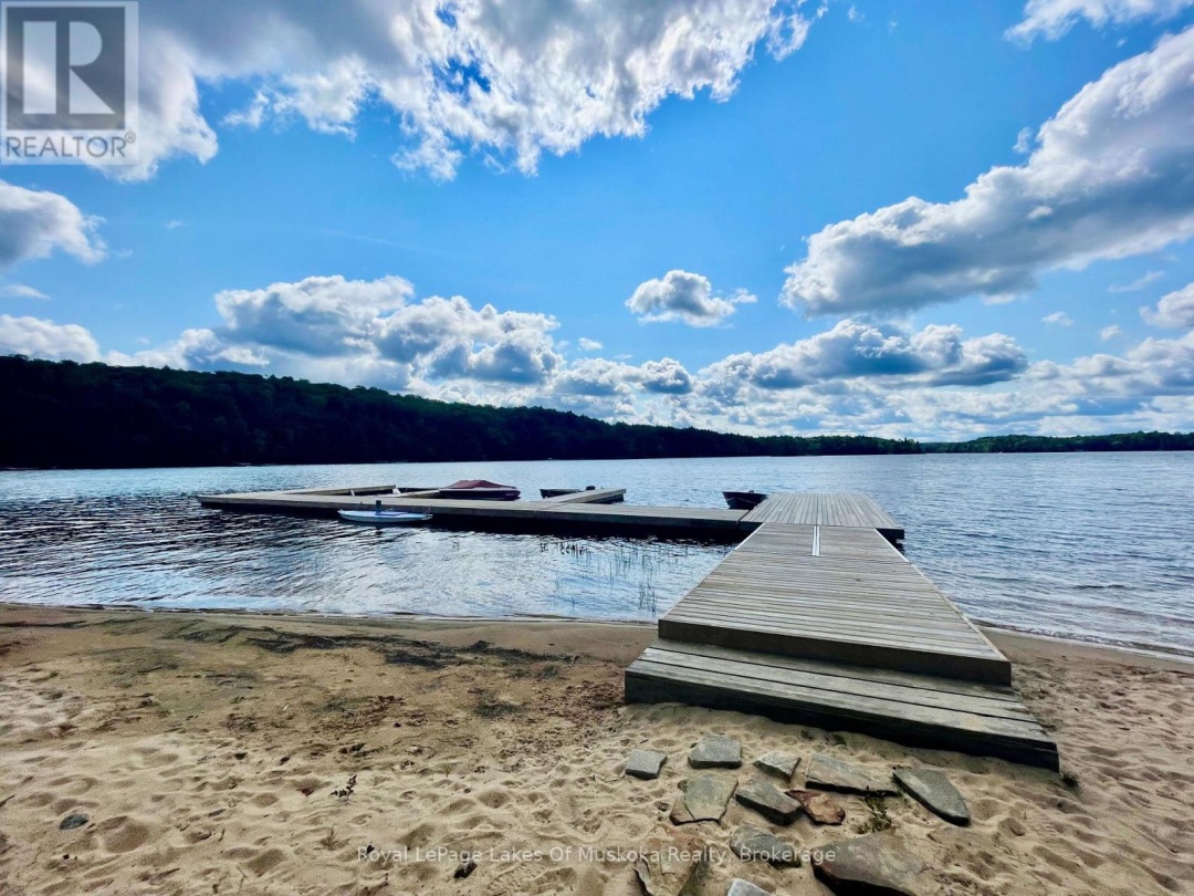 5 1341 Billie Bear Road, Bella Lake