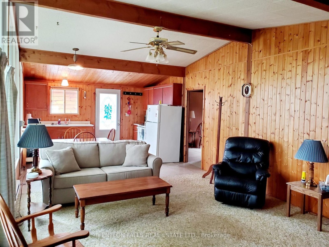 9 Gold Street, Sturgeon Lake