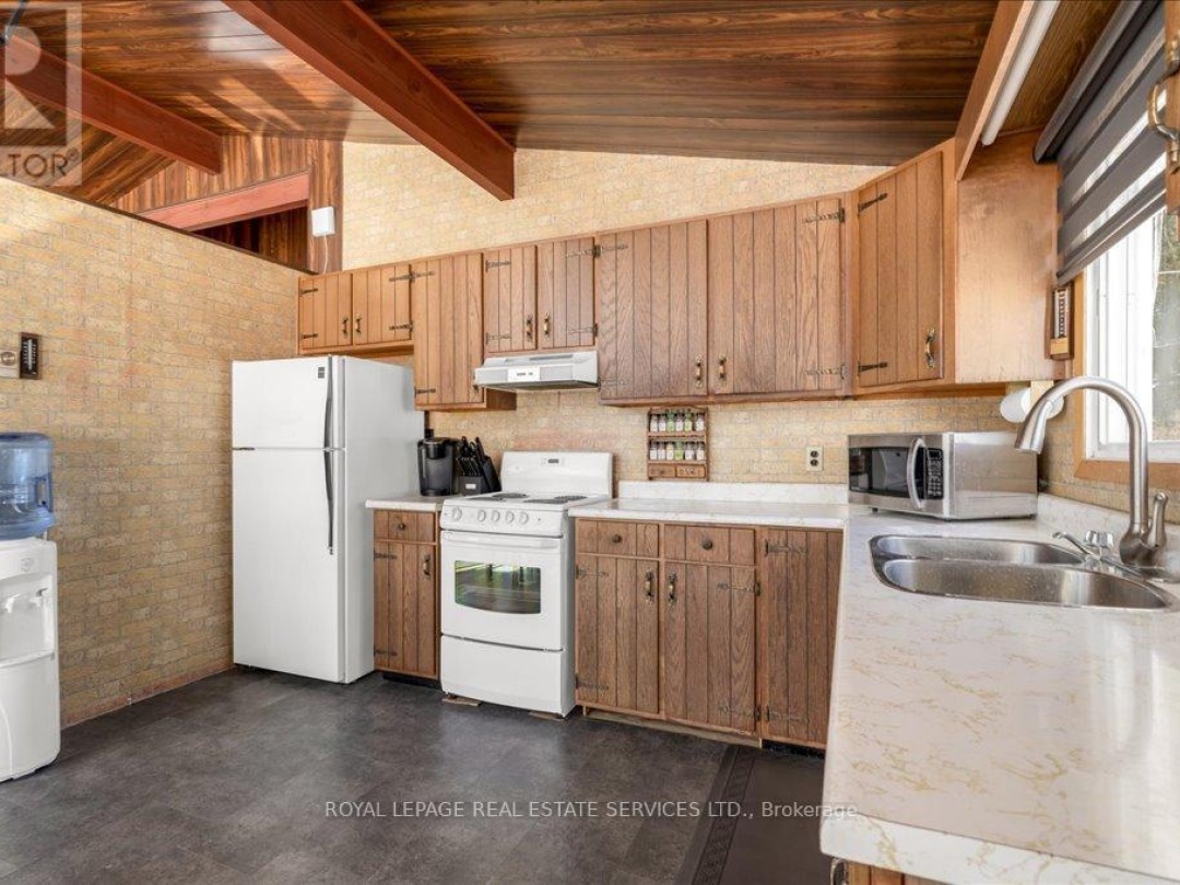 1129 CONCESSION ROAD 9, 
