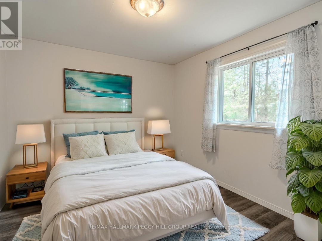 15 Duncan Drive, Trent-severn Waterway
