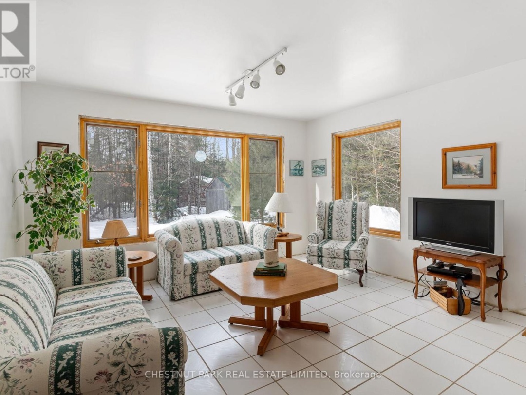 2411 SOYERS LAKE ROAD N, 