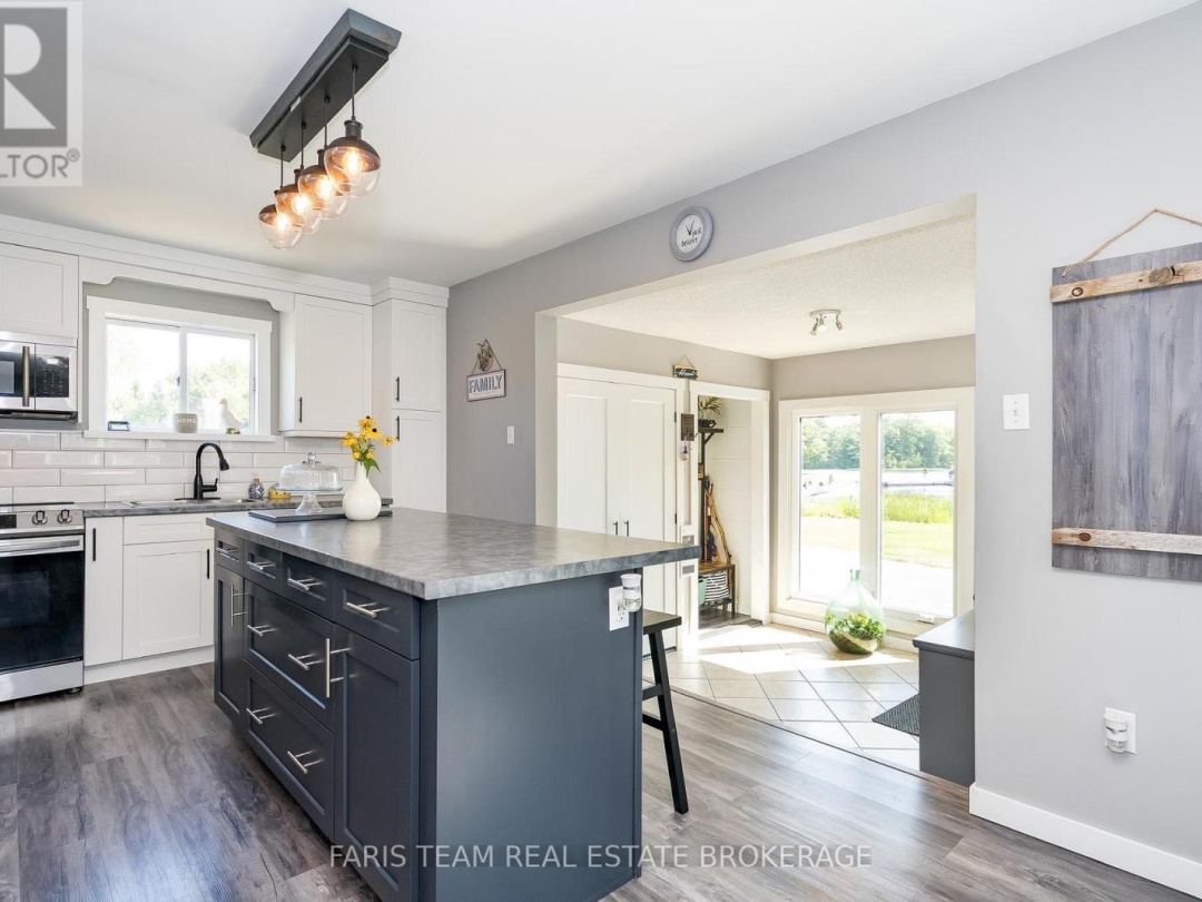 57 PORT SEVERN ROAD N, 