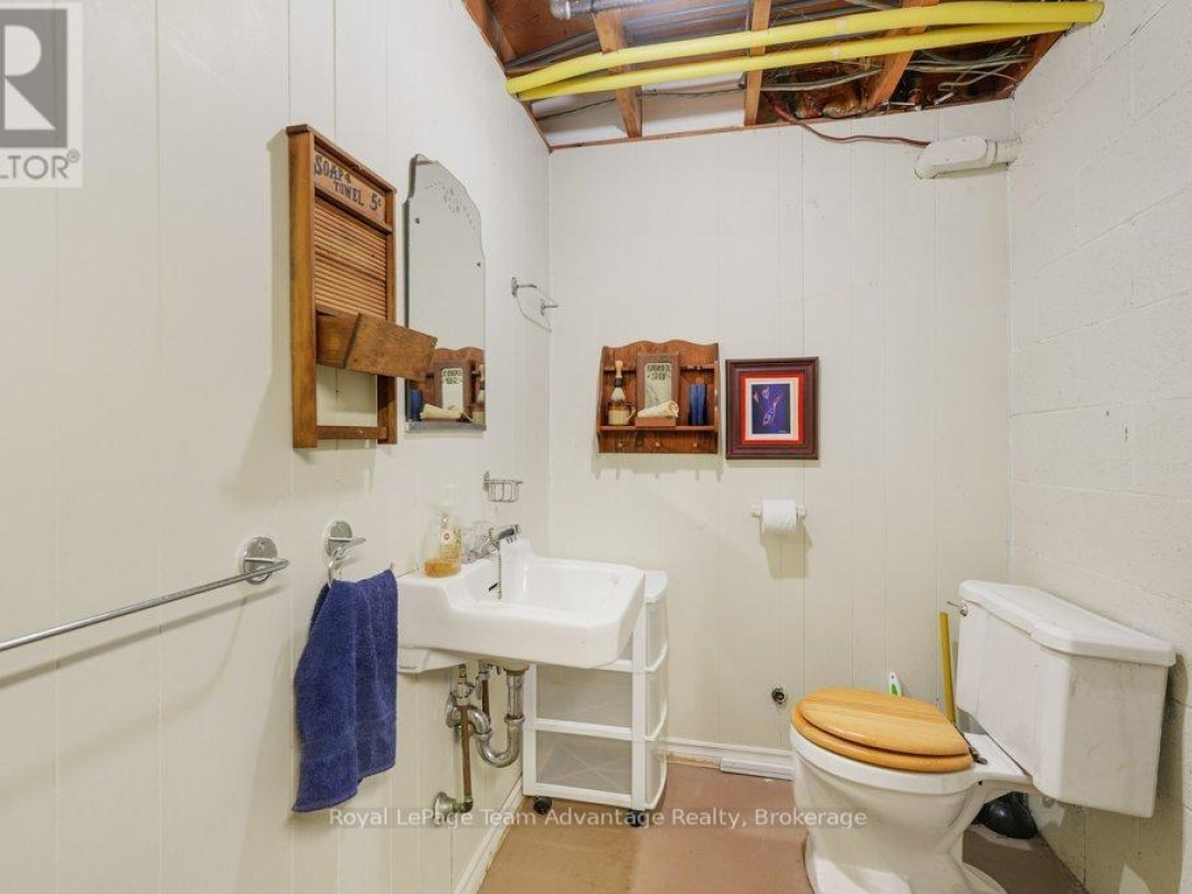 1 VICTORIA AVENUE, 