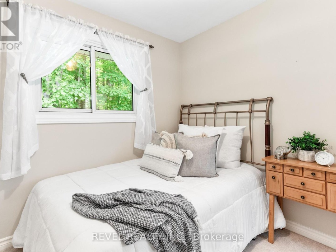 2796 COUNTY RD 48, 