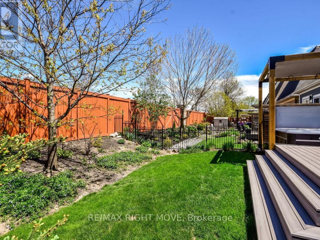 28 10 Invermara Court, Lake Simcoe
