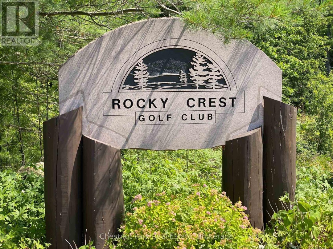 501 GLEN ABBEY WAY E, 