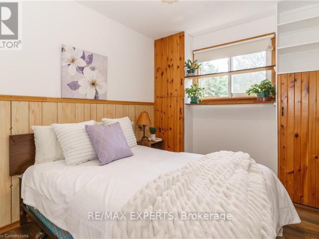 86 STONEY ROAD, Manitouwabing Lake