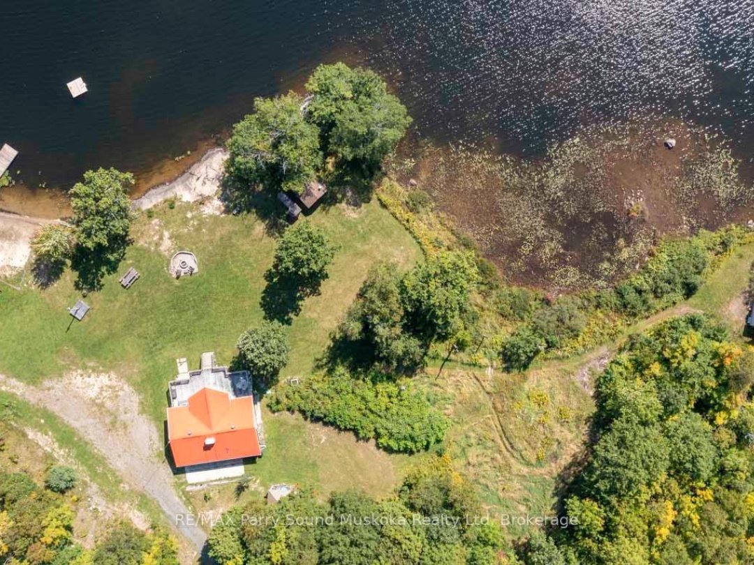 122 GREY OWL ROAD, 