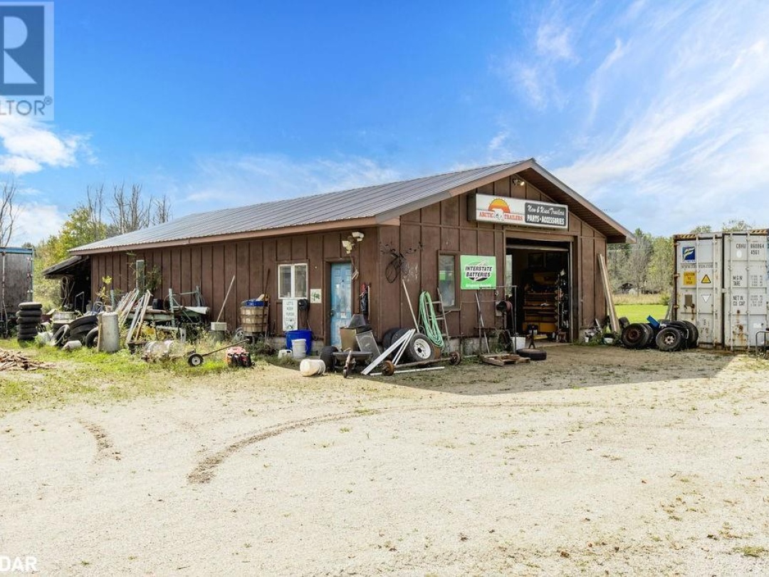 776 Monck Road 45, Head River