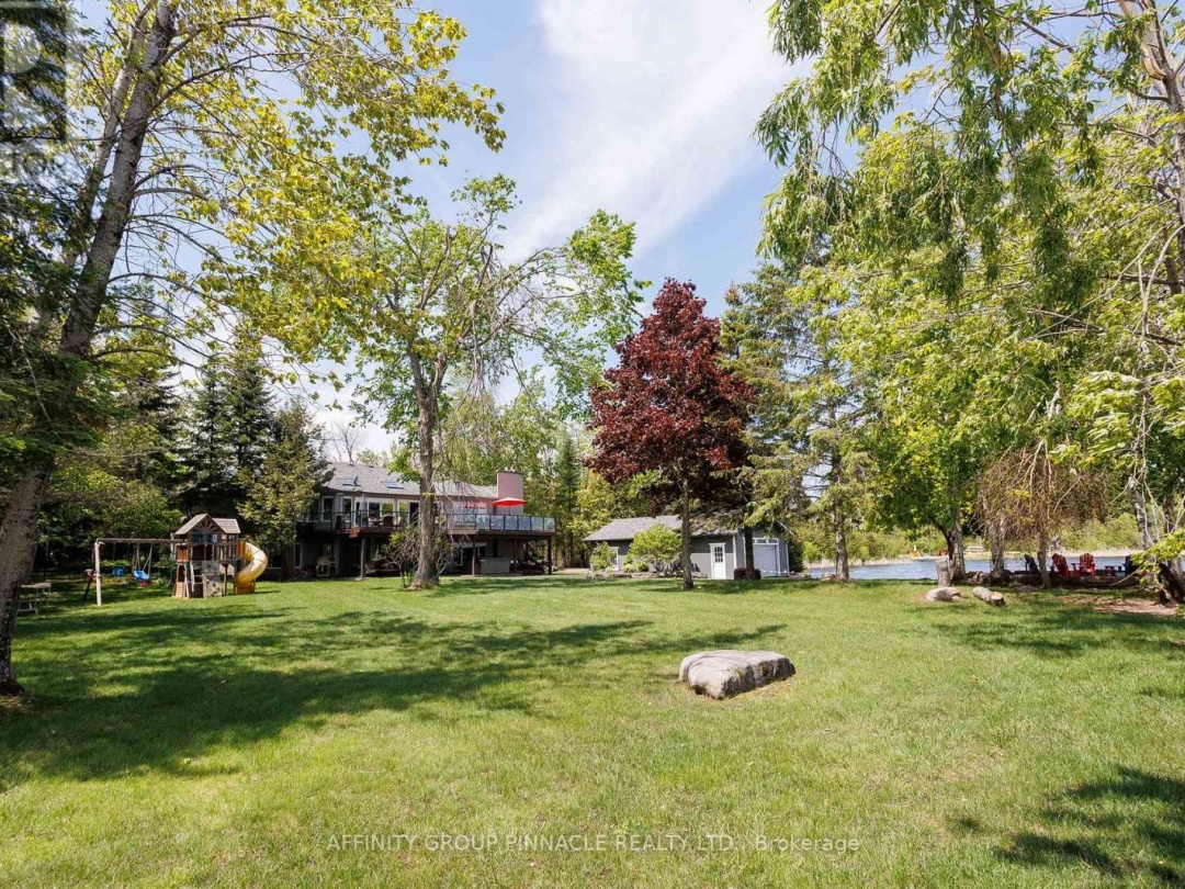 90 Mcgregor Drive, Pigeon Lake