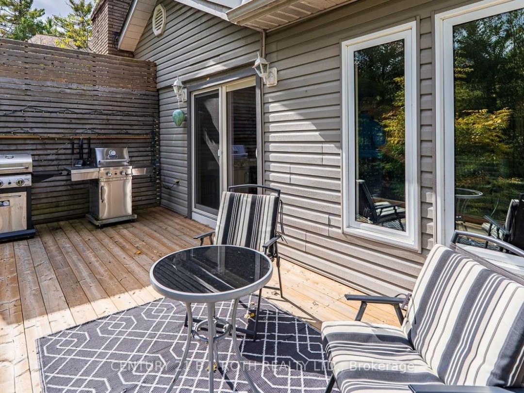 8101 KINGS RIVER ROAD, 