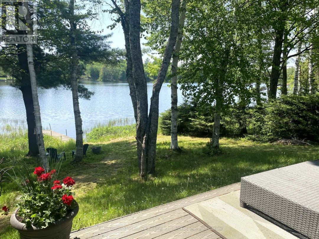 34 Hunts Road, Palette Lake
