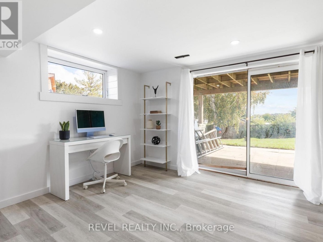 11 MARSH CREEK ROAD, 