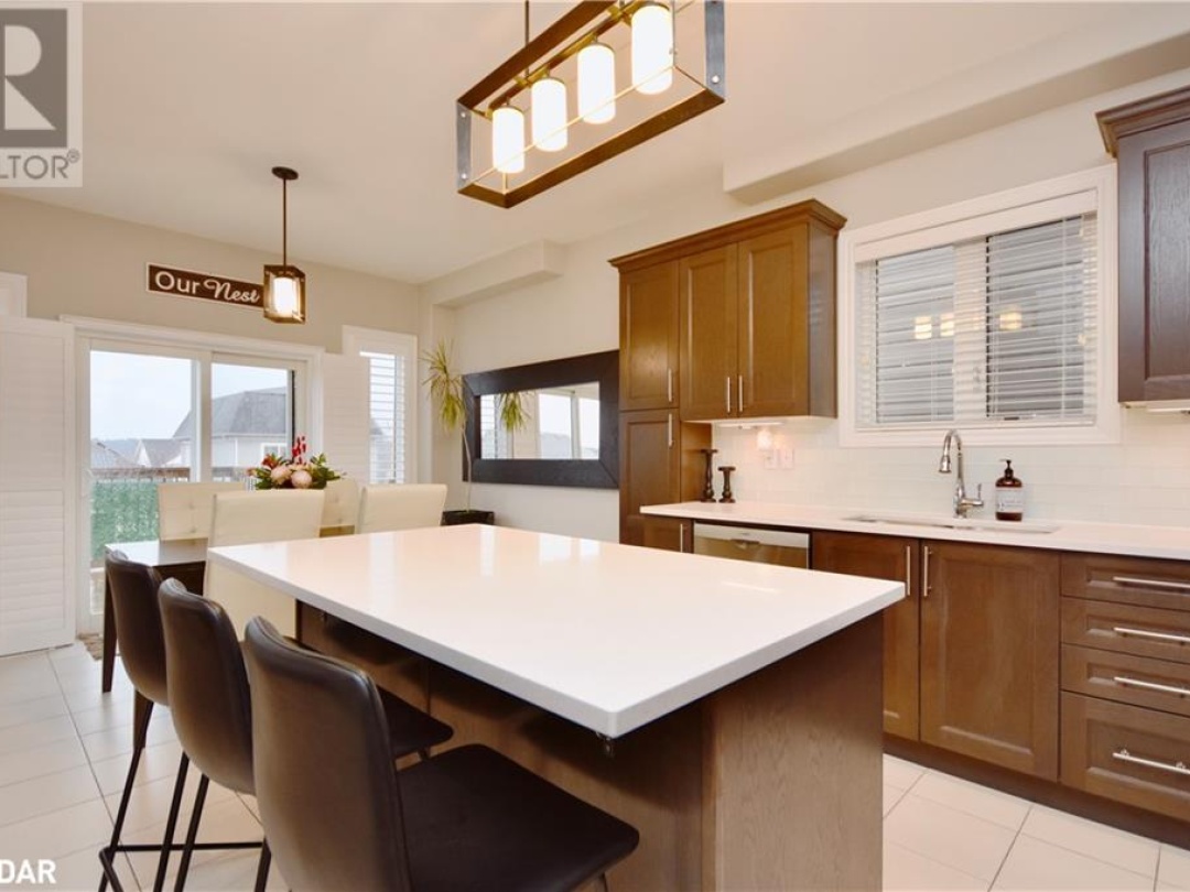 3089 EMPEROR Drive, 