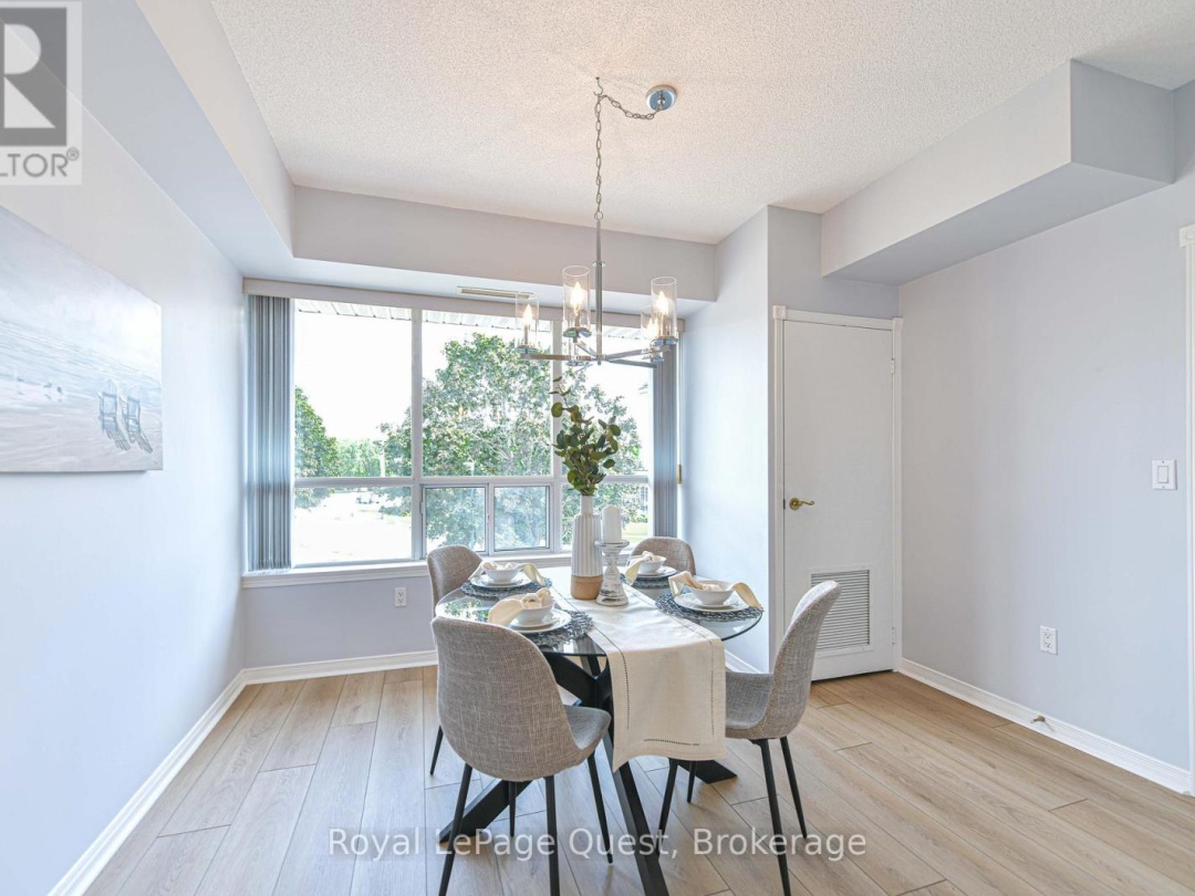 208 - 20 MUSEUM DRIVE, 