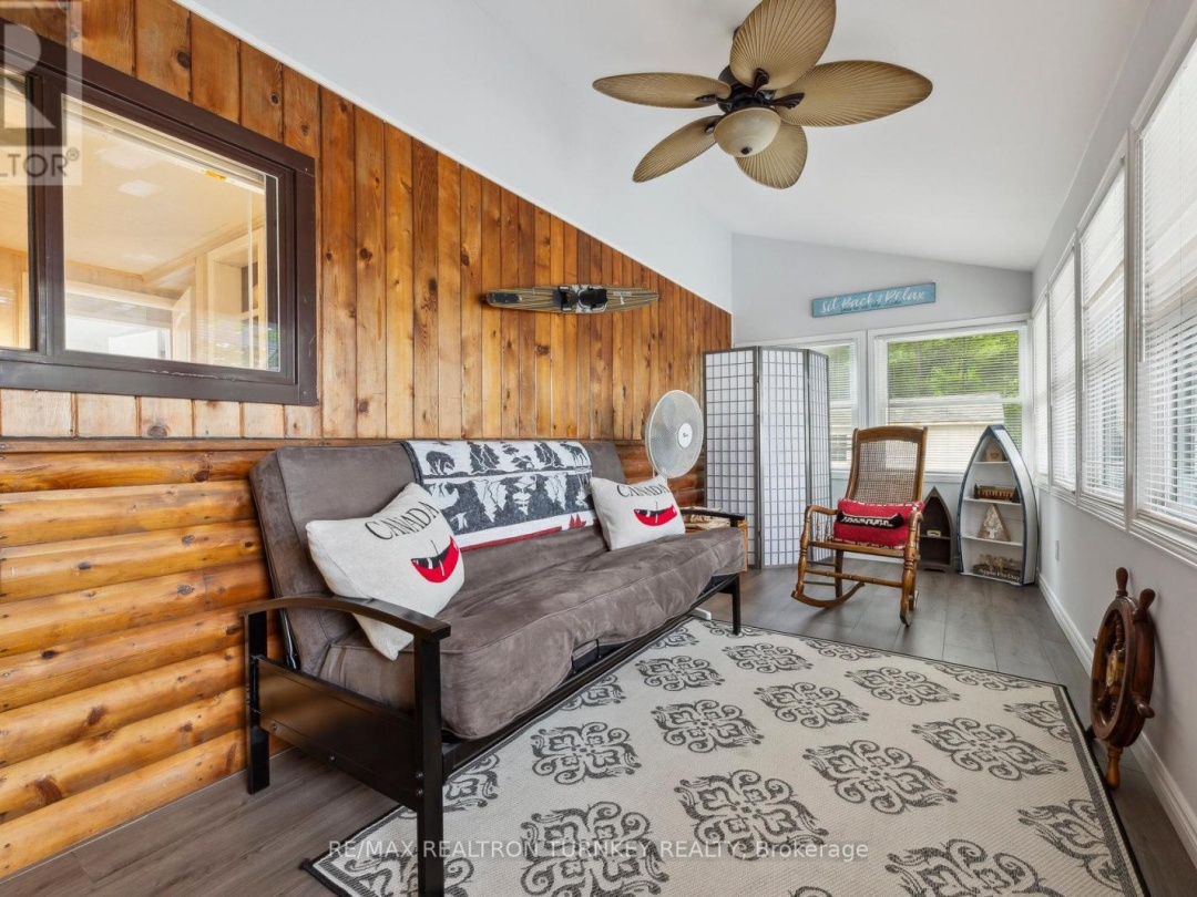 310 Northern Avenue, Big Bald Lake