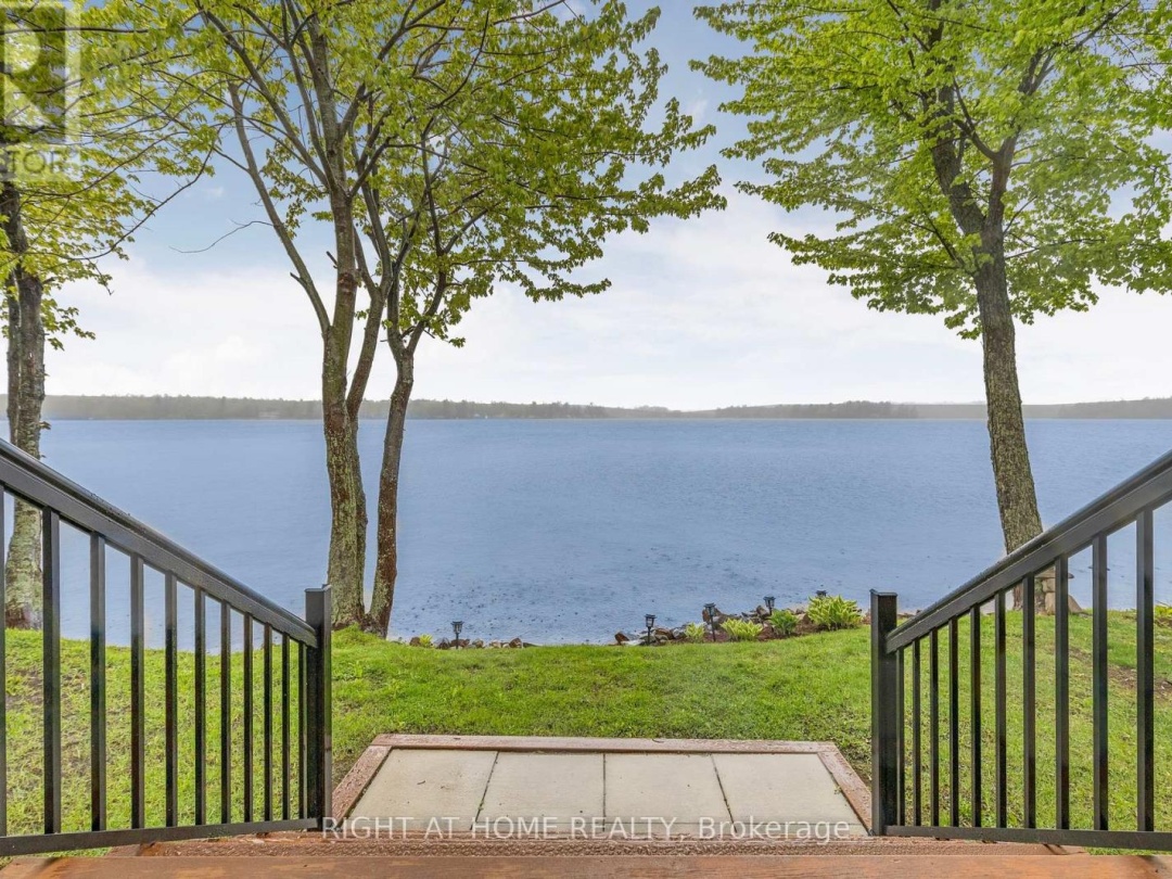 3500 Lauderdale Pt Crescent, Sparrow Lake