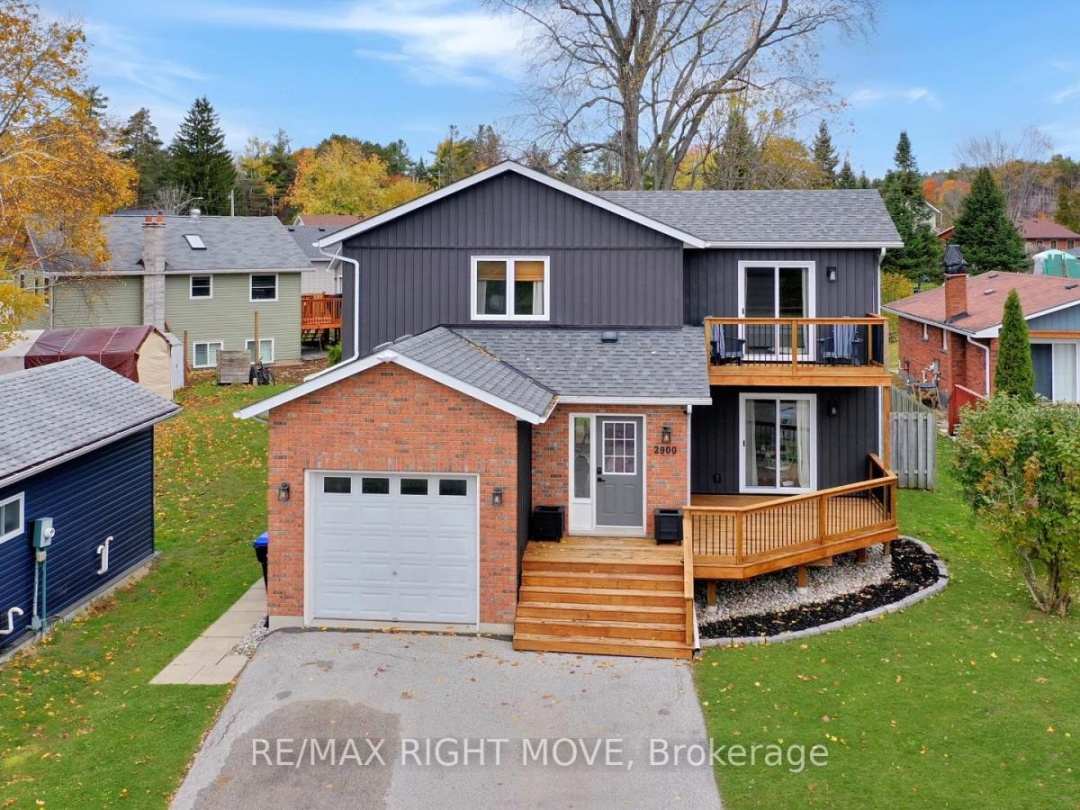 2900 LAKESIDE DRIVE, 