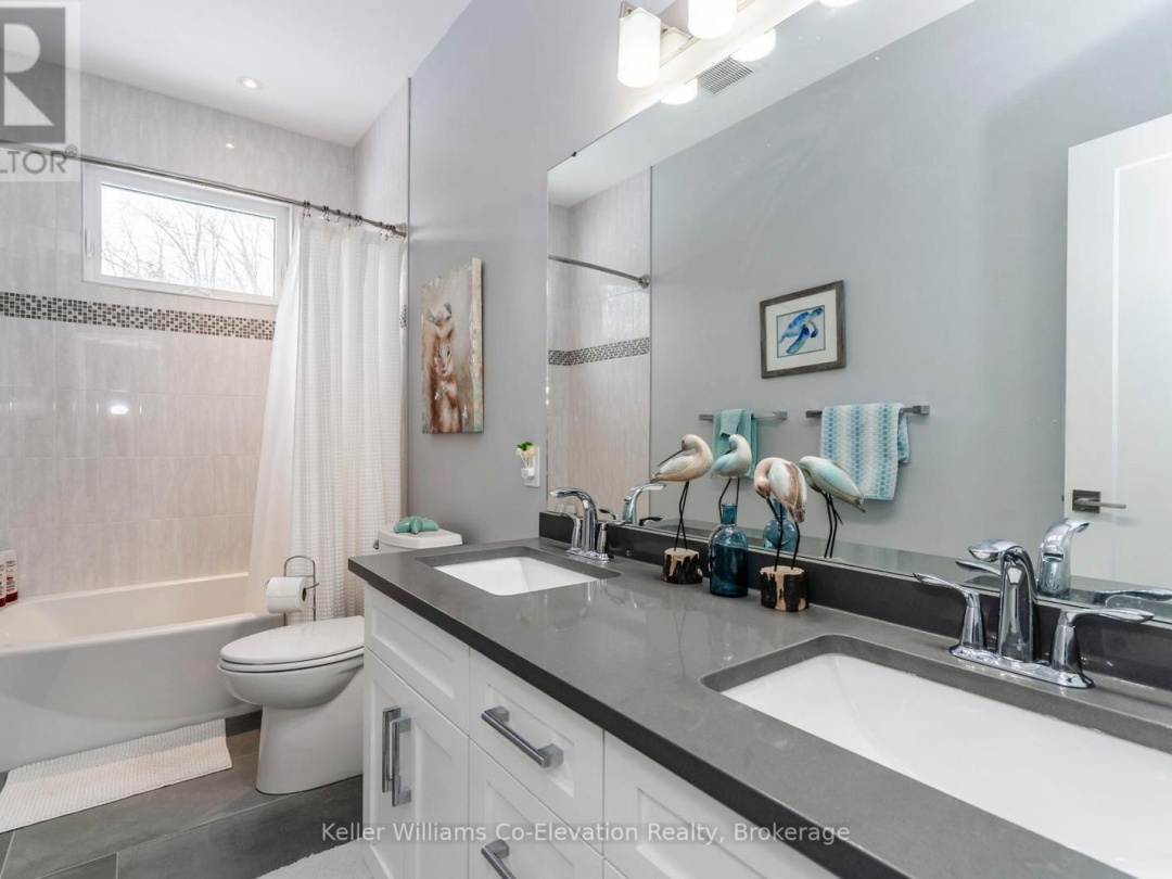 4073 Dalrymple Drive, Dalrymple-south Lake