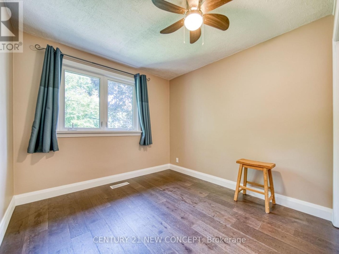 51 FITTONS ROAD E, 