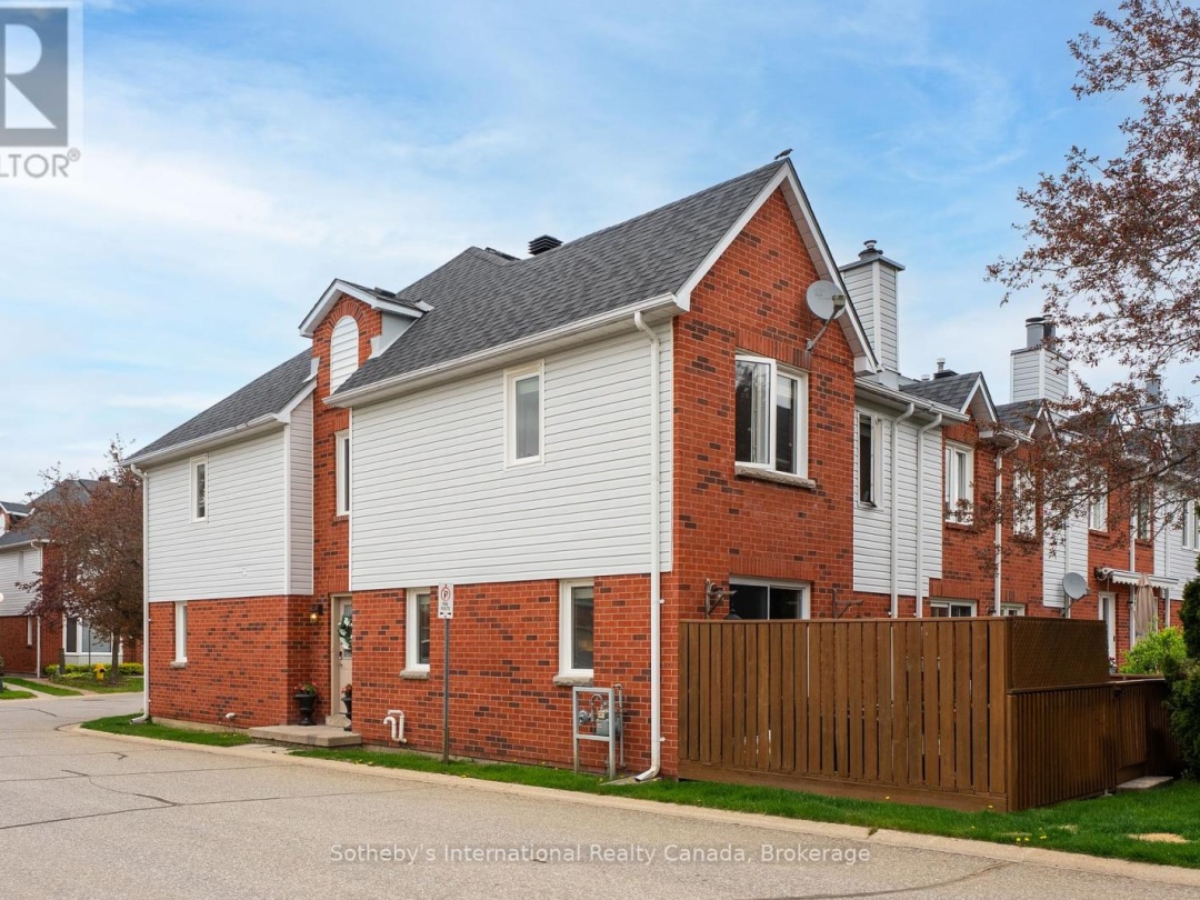 66 - 50 SHORELINE DRIVE, Lake Muskoka