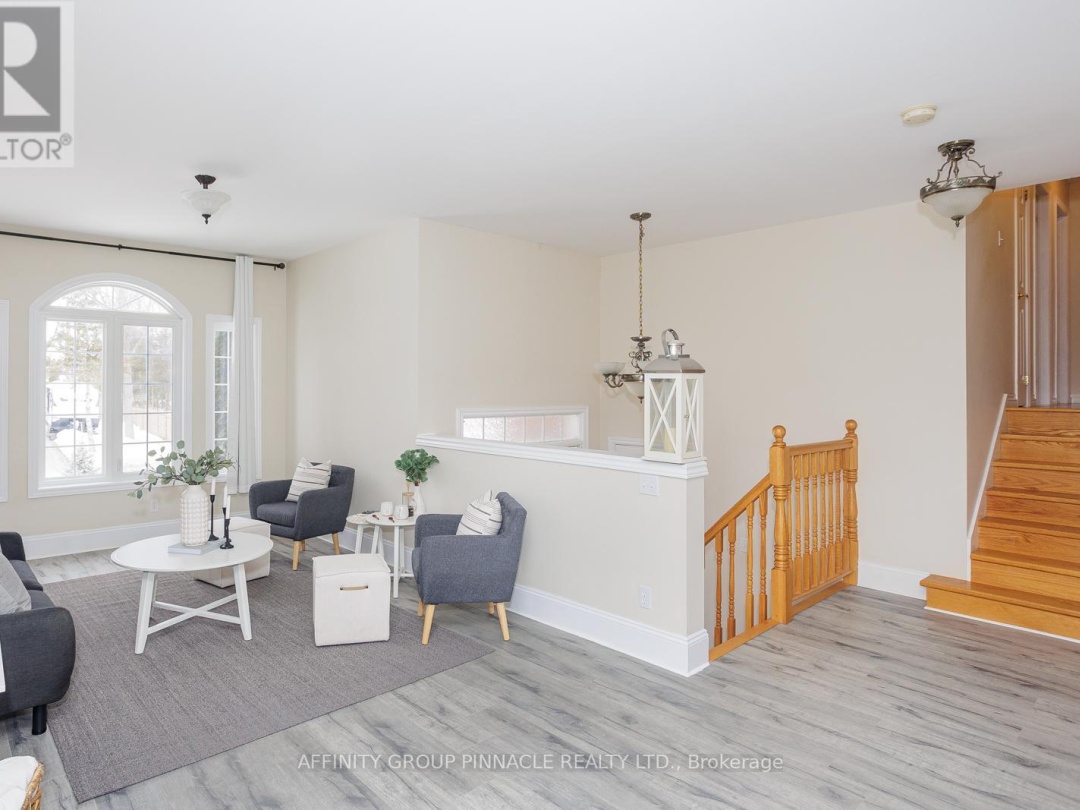 36 BALL AVENUE E, Talbot River