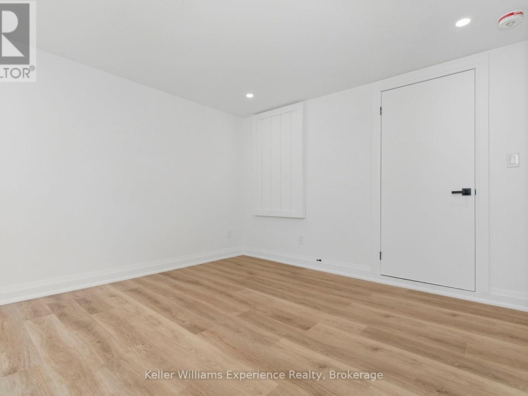 3355 MUSKOKA STREET, 