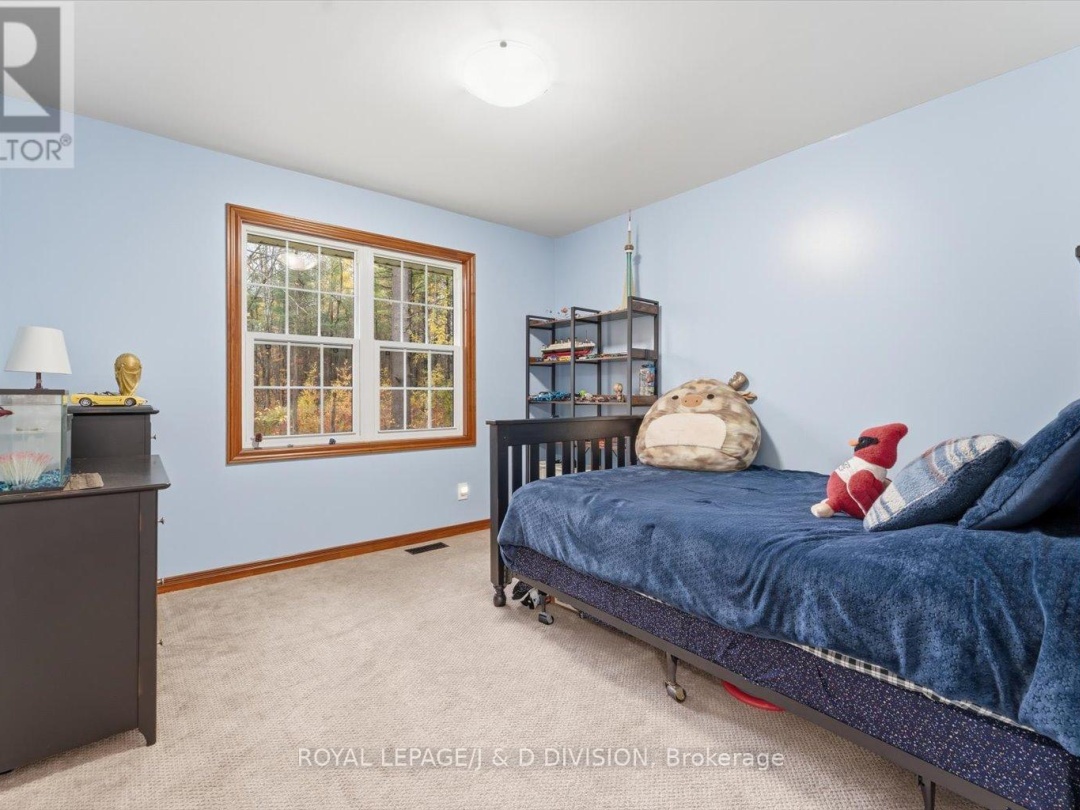 2925 PINECONE TRAIL, 