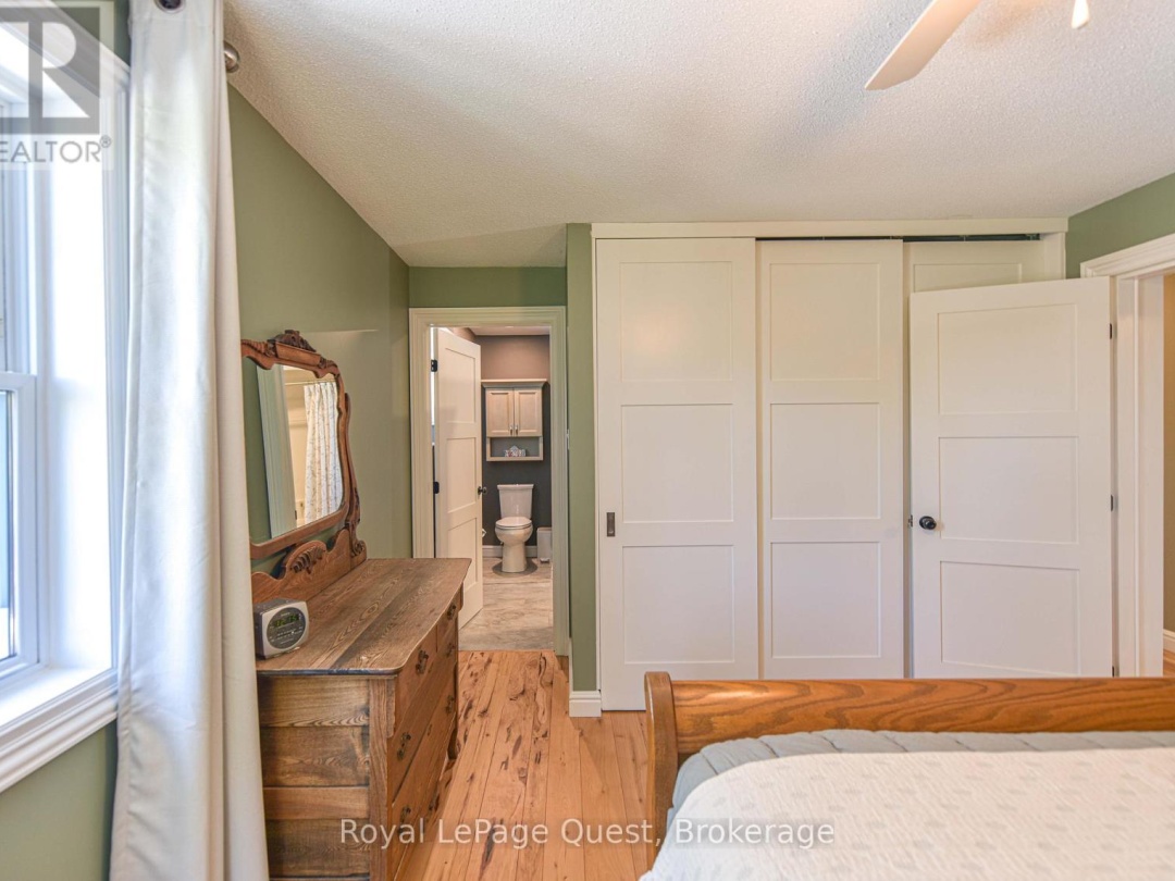 46 Maplewood Parkway, Lake Simcoe
