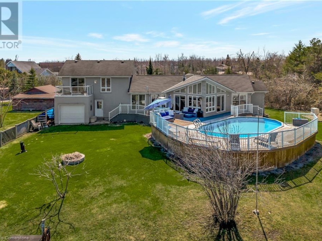 33 Totten Drive Drive, Sturgeon Lake