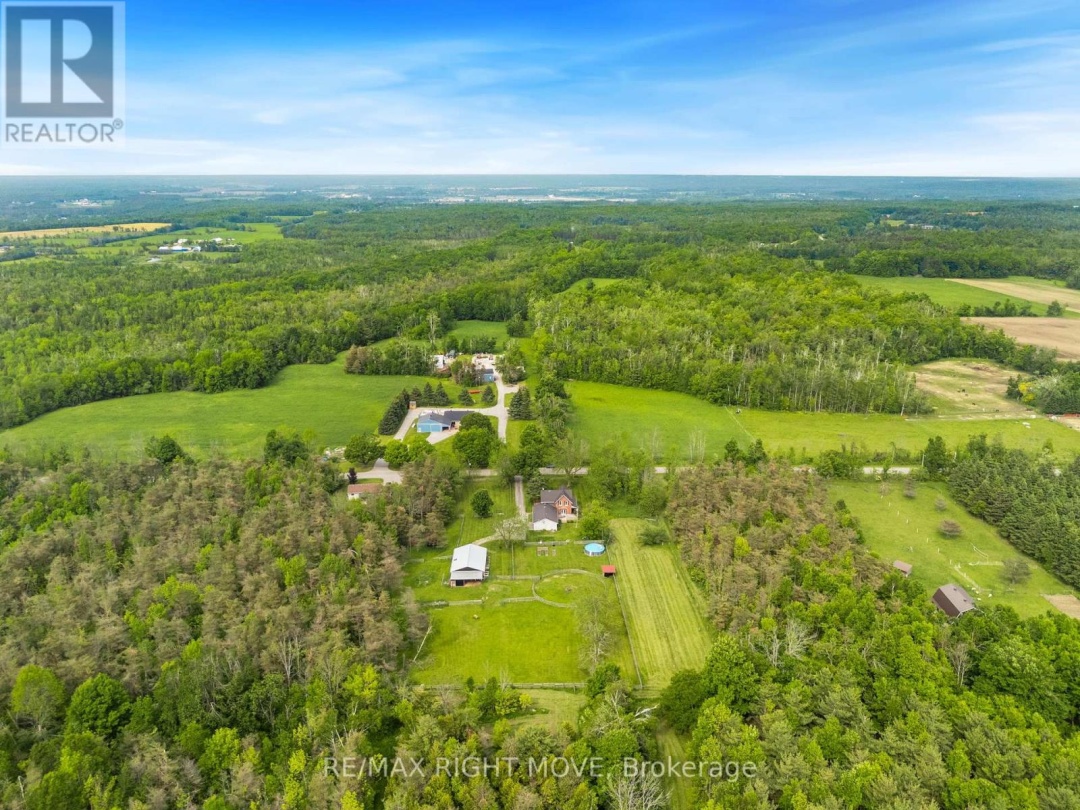 3062 TOWNLINE RR5 TOWNLINE, 