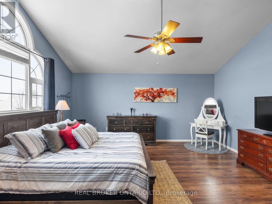 3173 Bass Lake Side Road E, Orillia