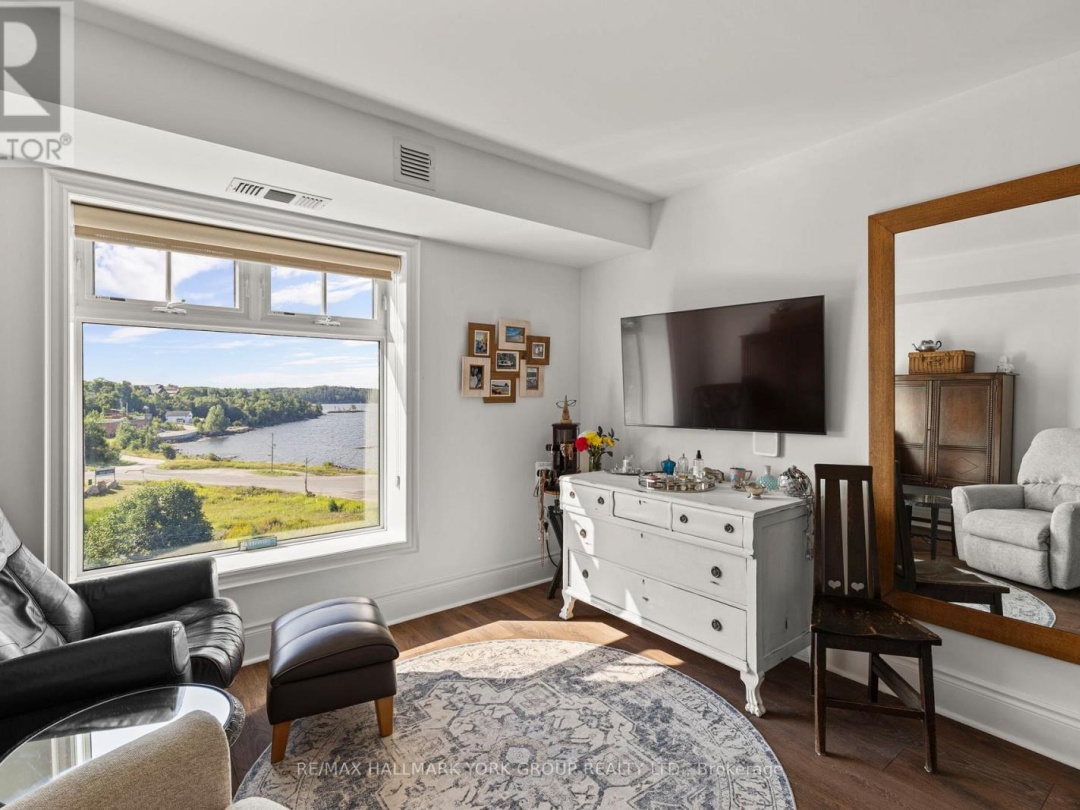 202 - 11A SALT DOCK ROAD, 