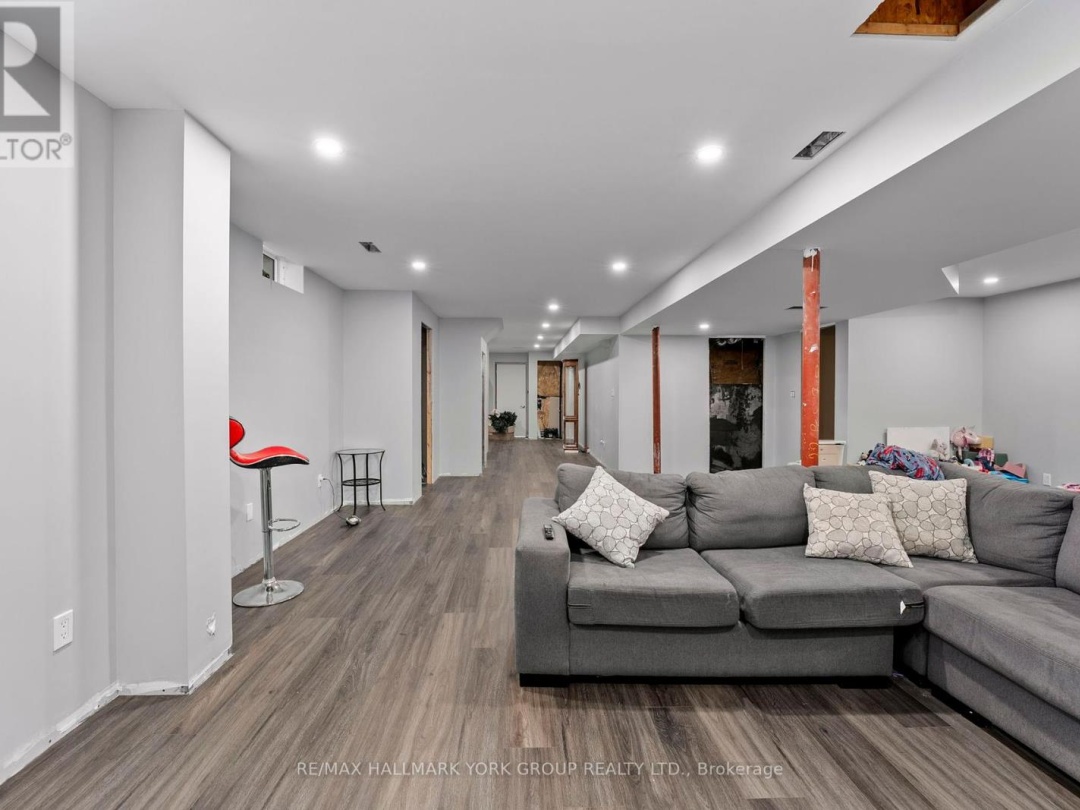 1 Furniss Street, Lake Simcoe