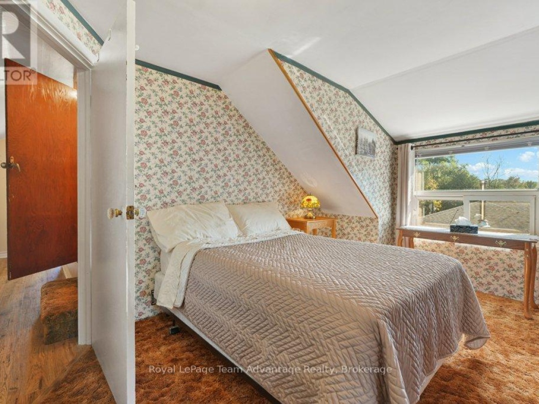 43 HILLCREST AVENUE, 