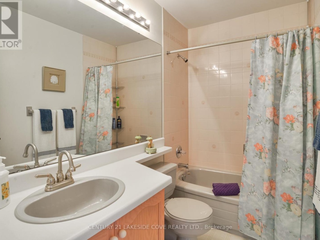 1 - 11 LAGUNA PARKWAY, Lake Simcoe