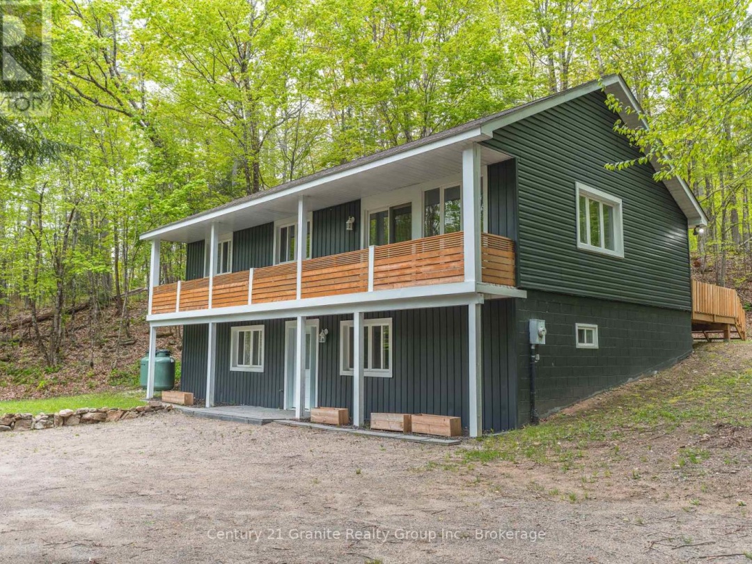 7032 COUNTY ROAD 121, 