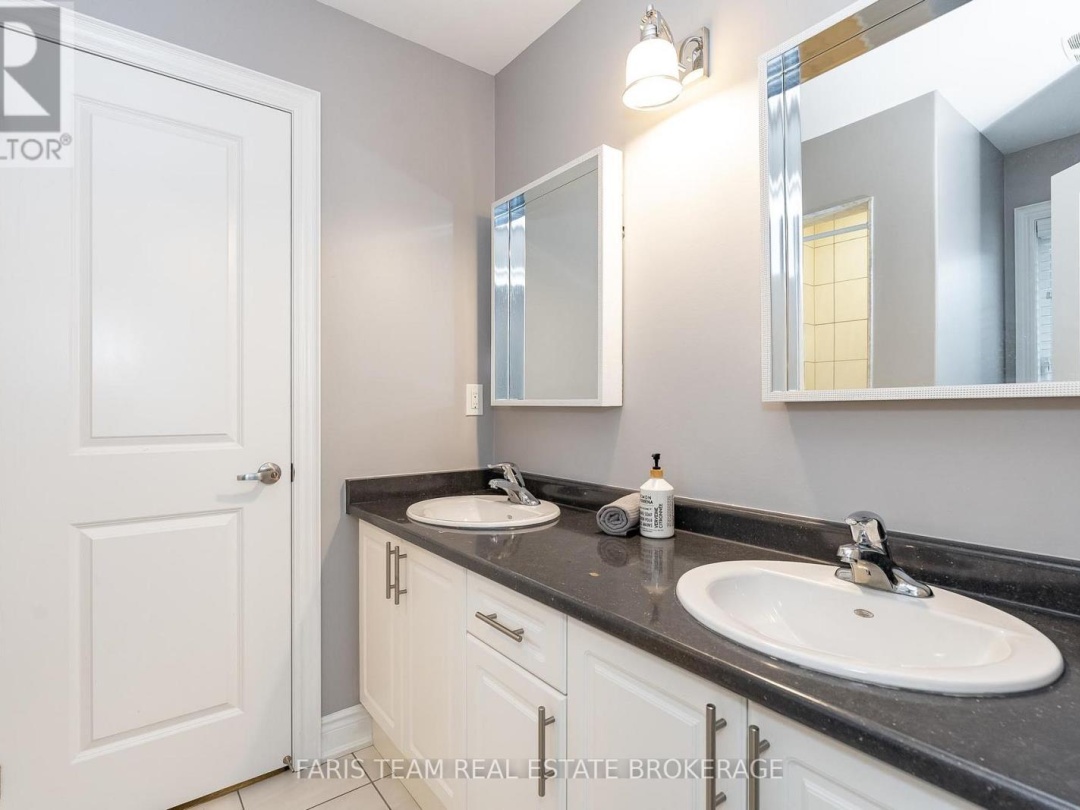 3096 ORION BOULEVARD, 