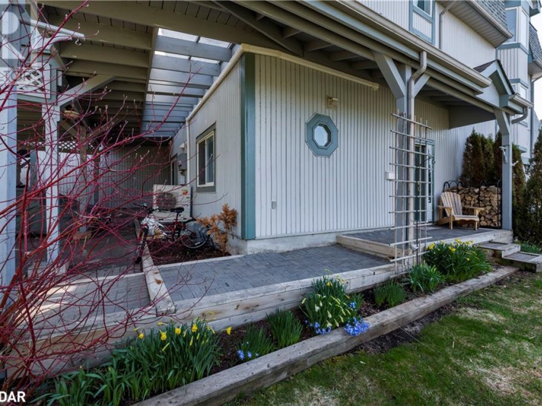30 Laguna Parkway Unit# 16, Brechin