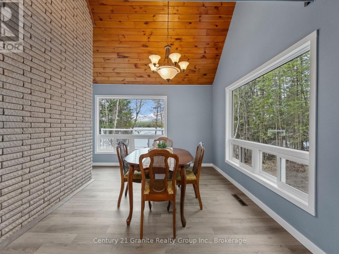 2347 KASHAGAWIGAMOG LAKE ROAD, 