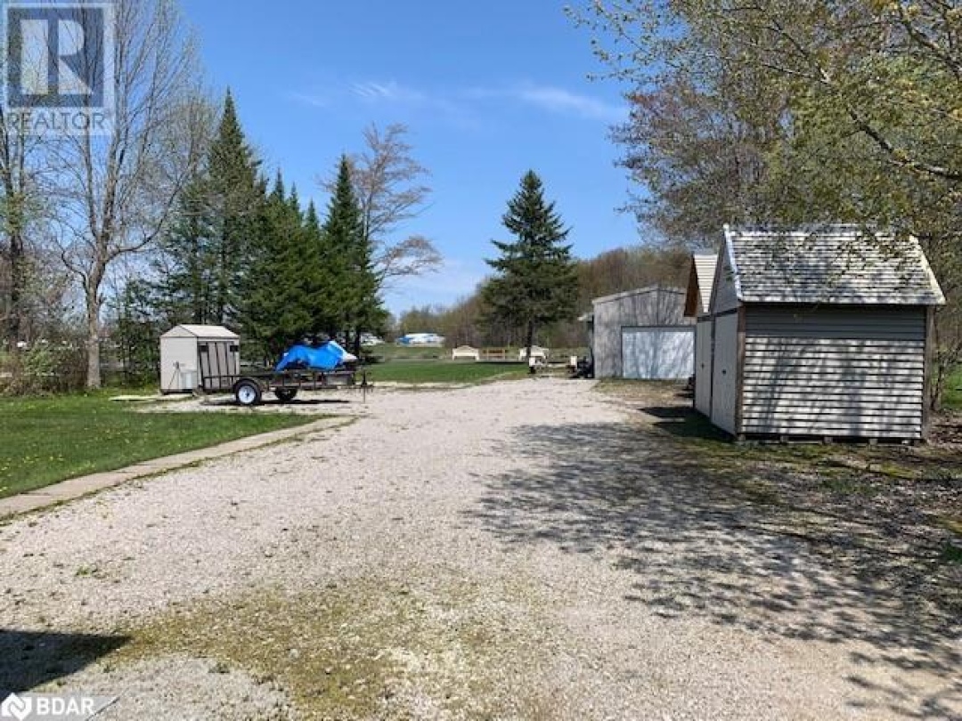 4051 GLEN CEDAR Drive, Lake Simcoe