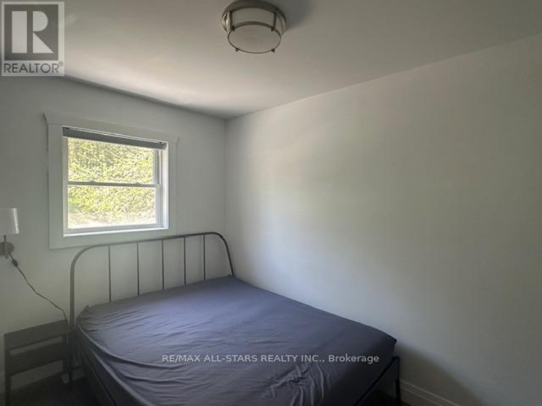 15 Manchester Trail, Sturgeon Lake