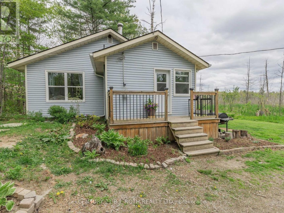 2100 HONEY HARBOUR ROAD, 