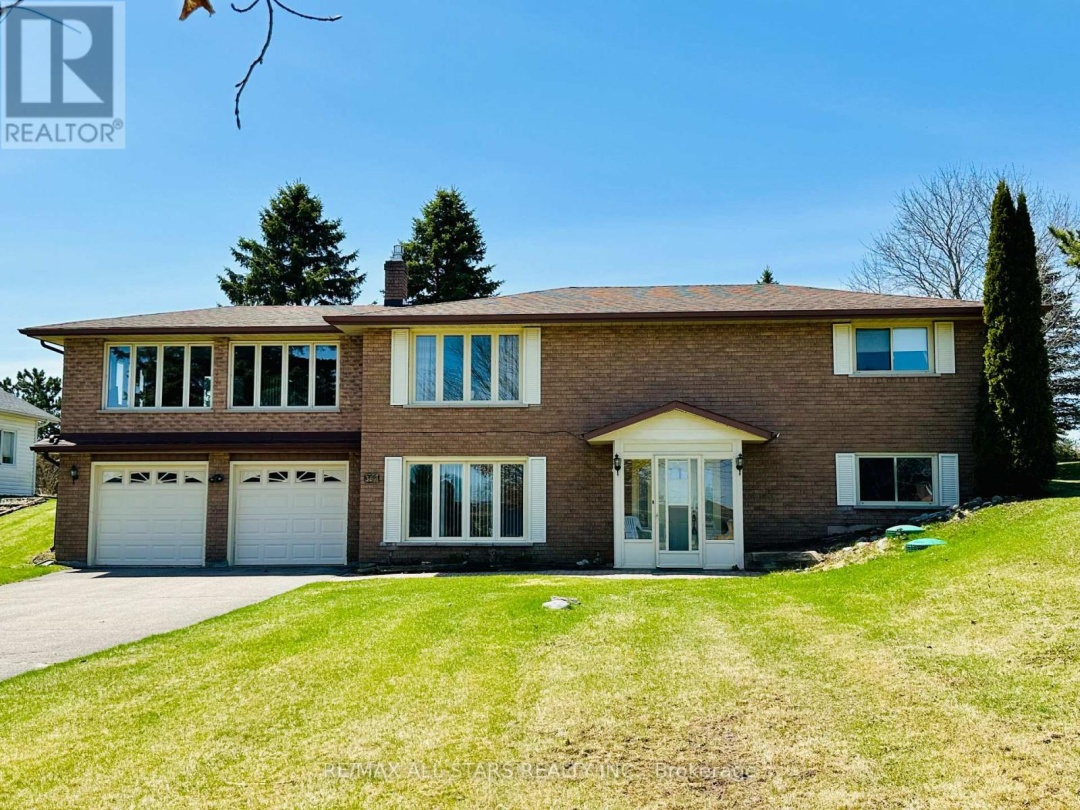 369 The Captain's Cor, Pigeon Lake