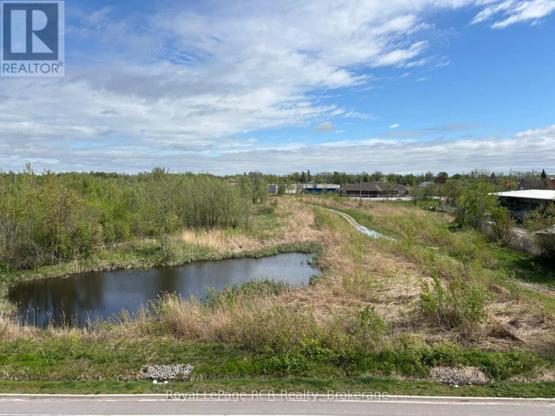150 ELGIN STREET, Orillia