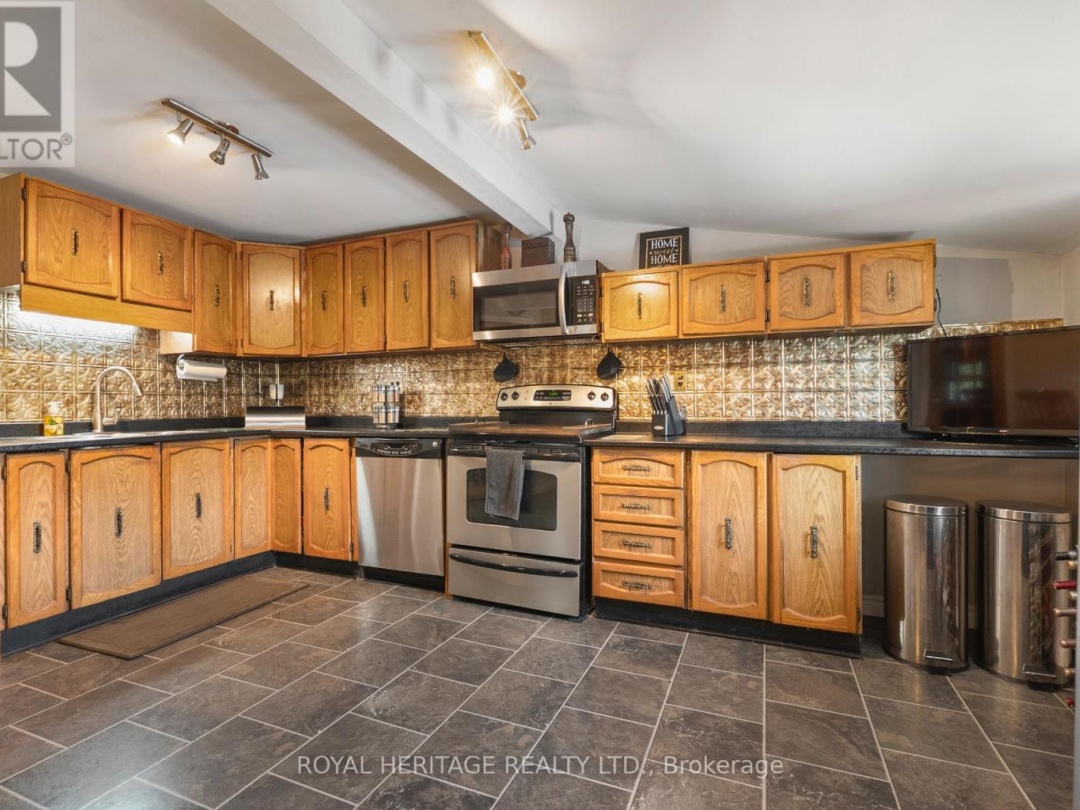 1984 STURGEON ROAD, 