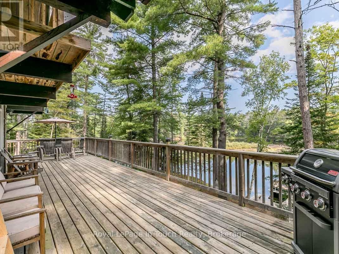 4 Severn River Shore, 